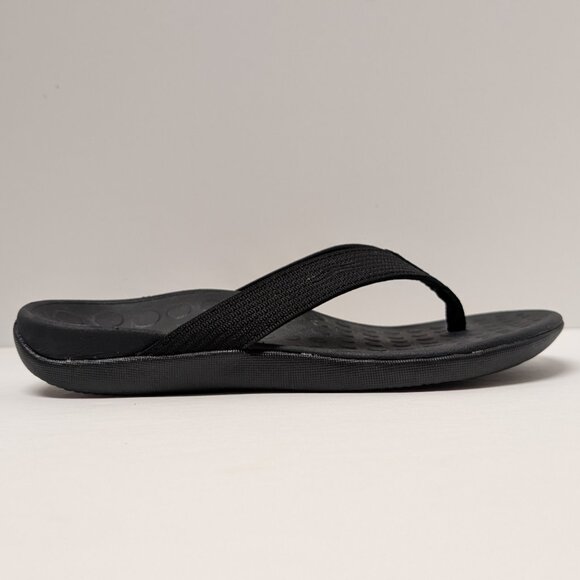 Vionic 44 Wave Toe Post Sandal in Black/Black - Picture 4 of 15